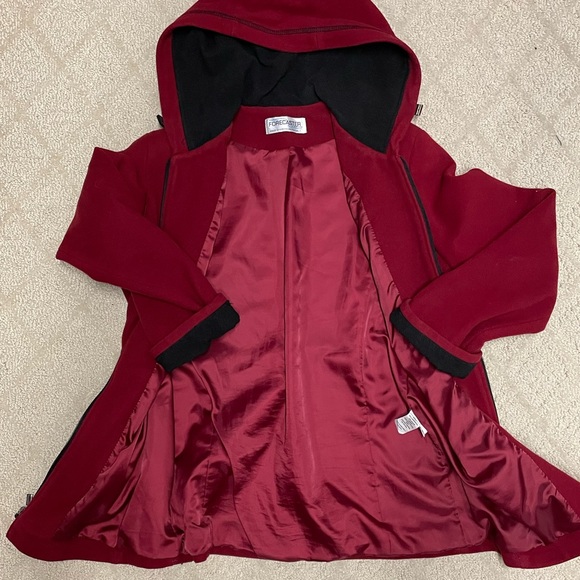 Forecaster of Boston womens lambs wool coat with hood. Color Red. Size 6 - Picture 3 of 5